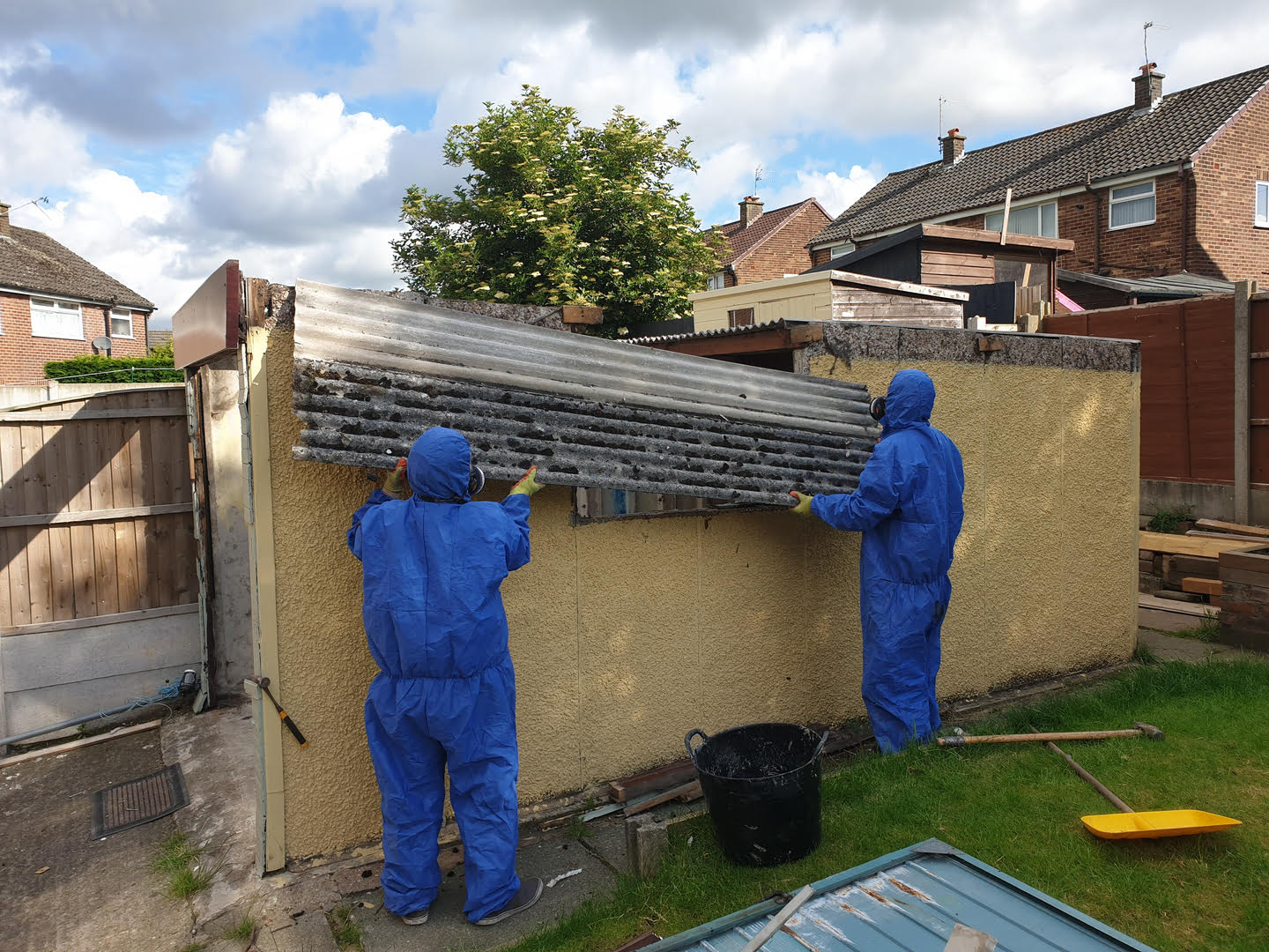 Asbestos Roof Removers in St Helens